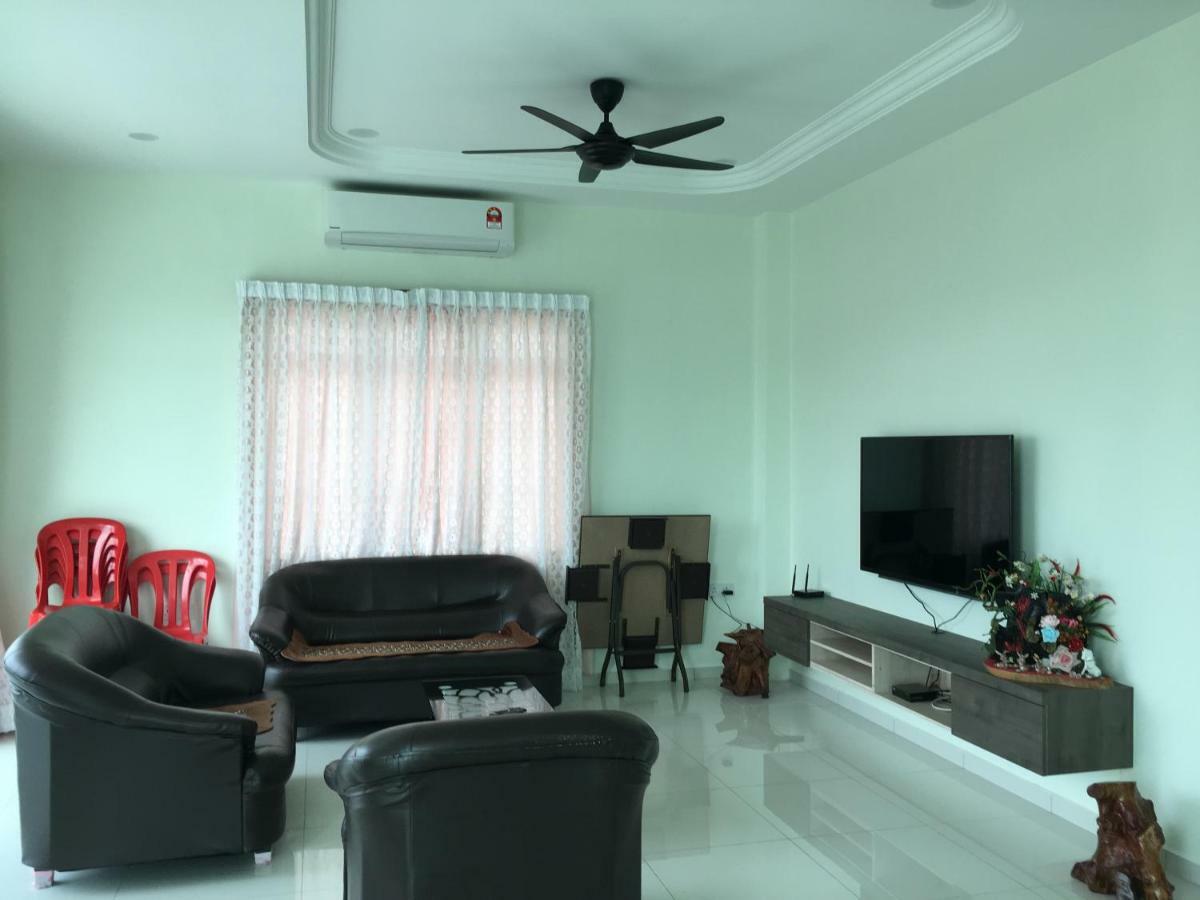 Ck Homestay K.Sepetang Taiping Exterior foto